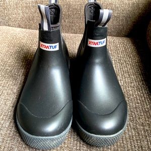 Black Mens wheelhouse ankle deck boot Never worn got the wrong size